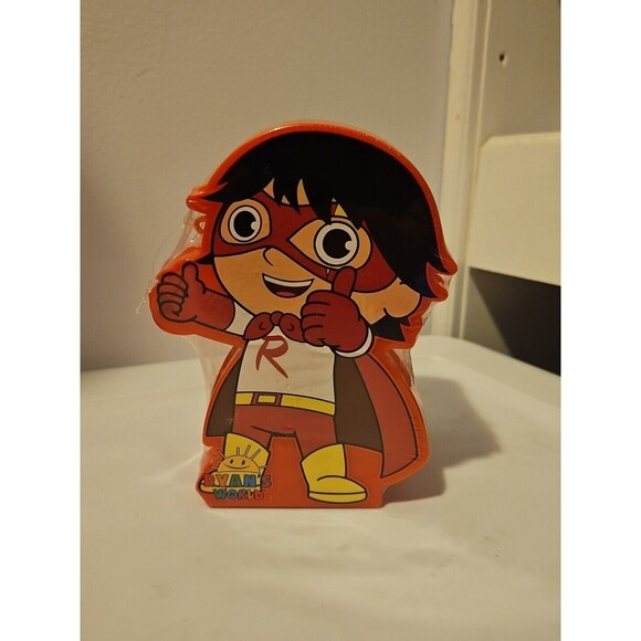 Ryan's World Art Kit Case ~Color Sheets Stickers Erasers Crayons Markers Stencil - Picture 1 of 5